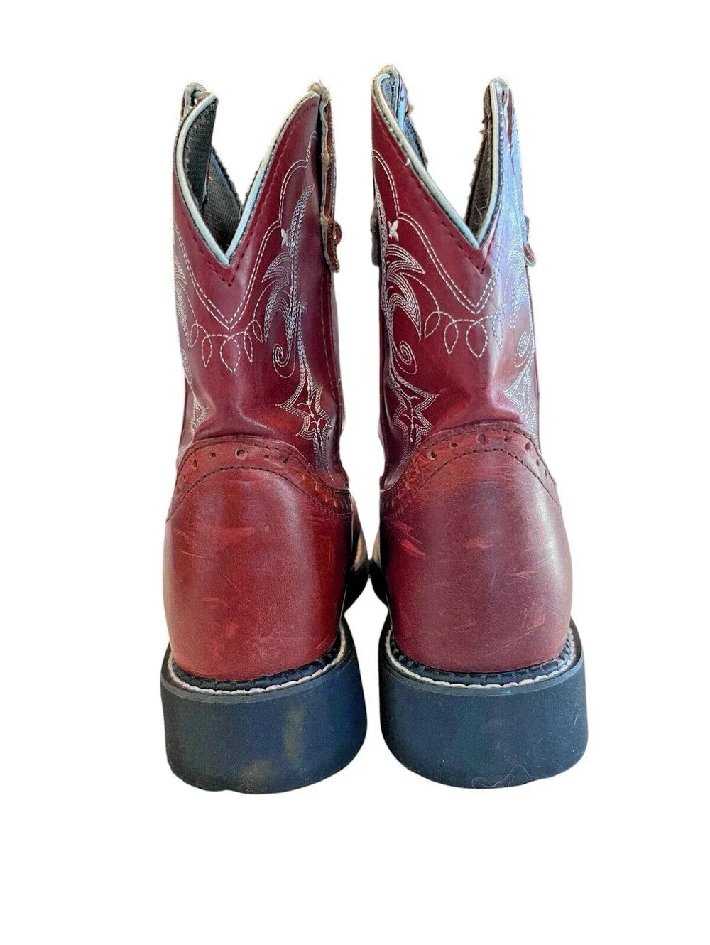 Justin Boots 11 embroidery